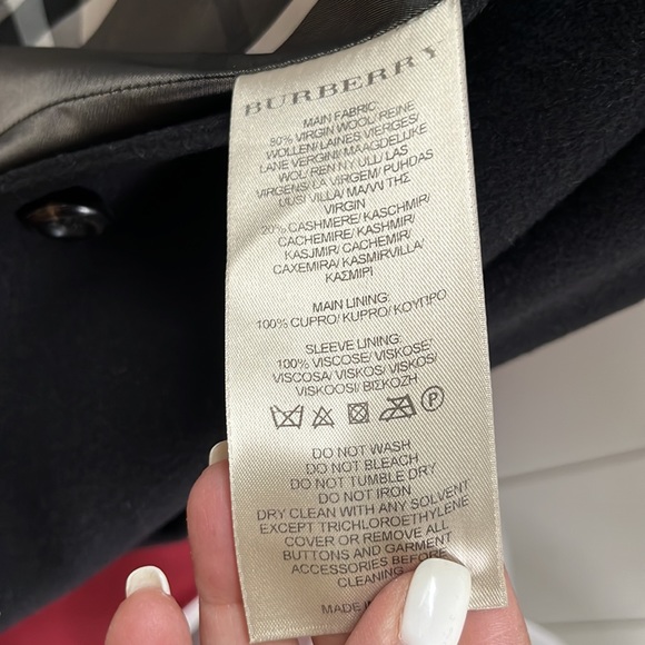 burberry coat - Picture 4 of 8